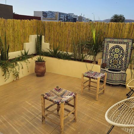 Appartement Julia Au Centre Ville Agadir Dans Residence Borj Dalat ภายนอก รูปภาพ