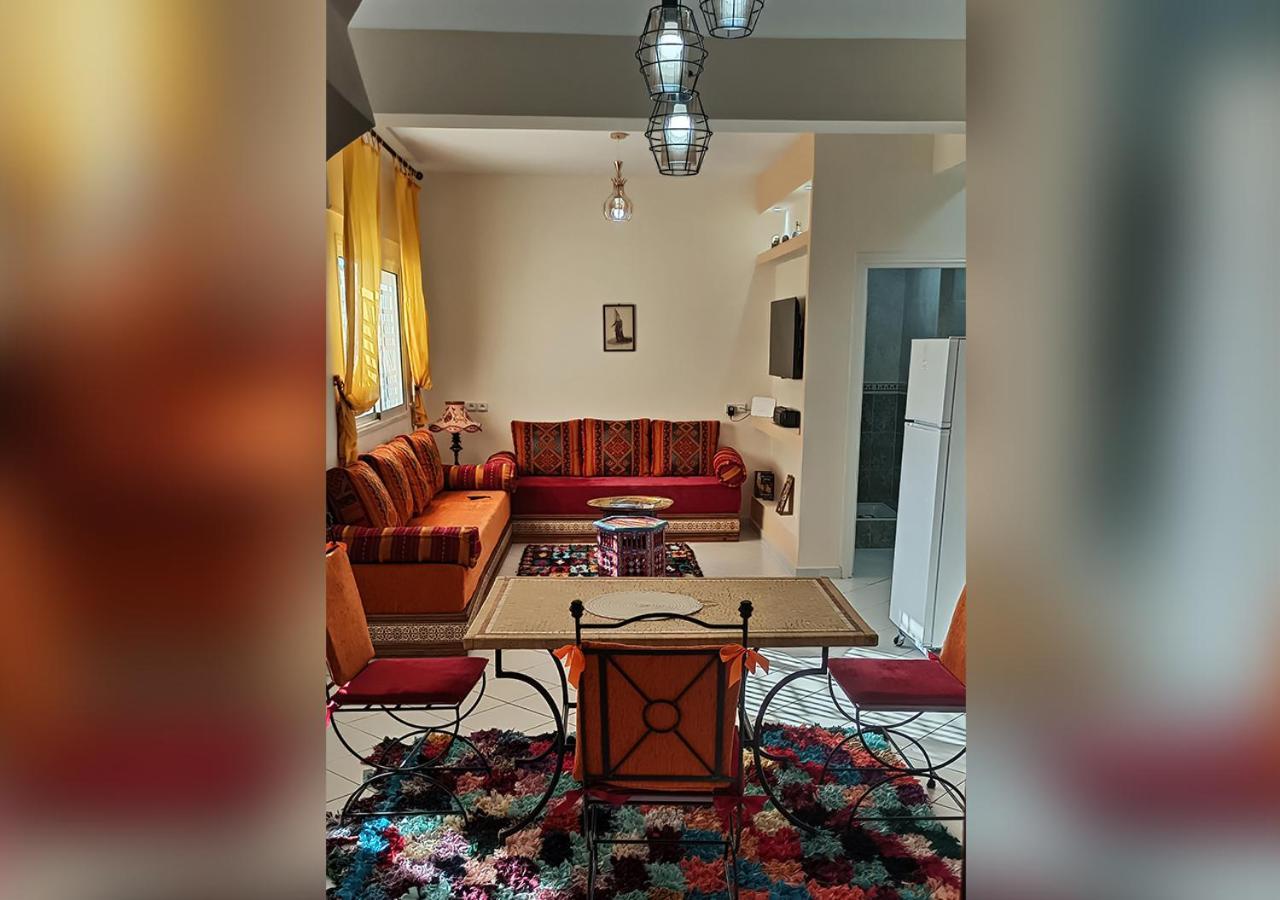 Appartement Julia Au Centre Ville Agadir Dans Residence Borj Dalat ภายนอก รูปภาพ