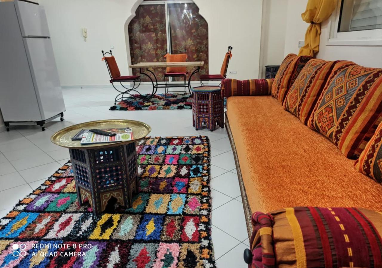 Appartement Julia Au Centre Ville Agadir Dans Residence Borj Dalat ภายนอก รูปภาพ