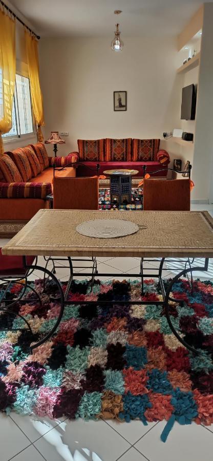 Appartement Julia Au Centre Ville Agadir Dans Residence Borj Dalat ภายนอก รูปภาพ