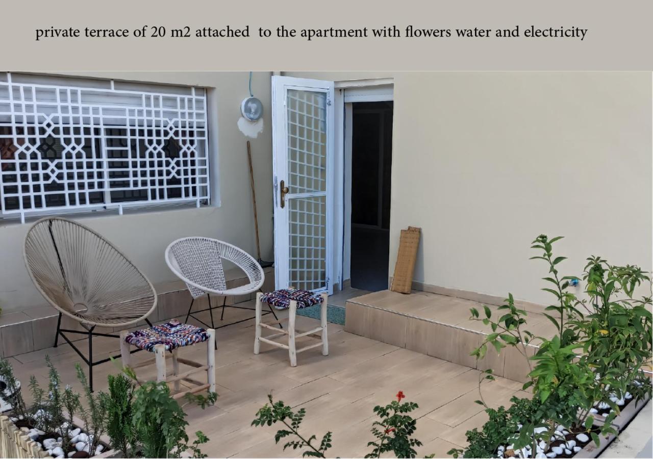 Appartement Julia Au Centre Ville Agadir Dans Residence Borj Dalat ภายนอก รูปภาพ